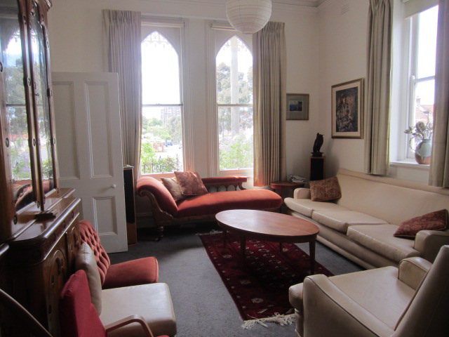 Image of Lounge room